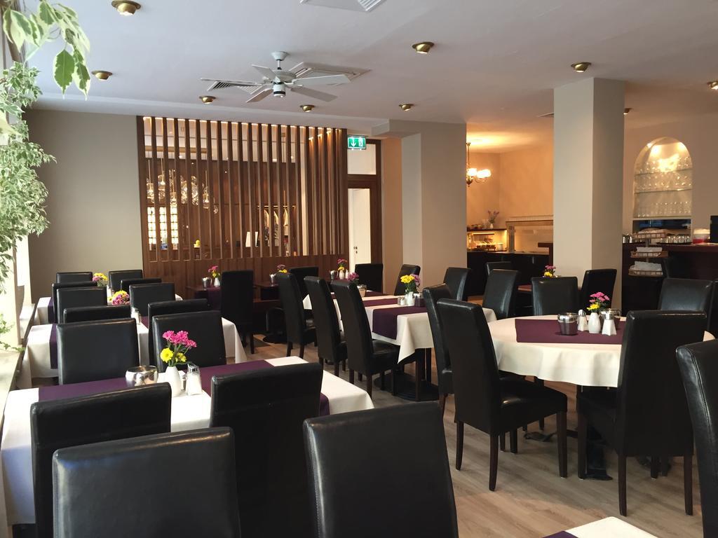Hotel Antares